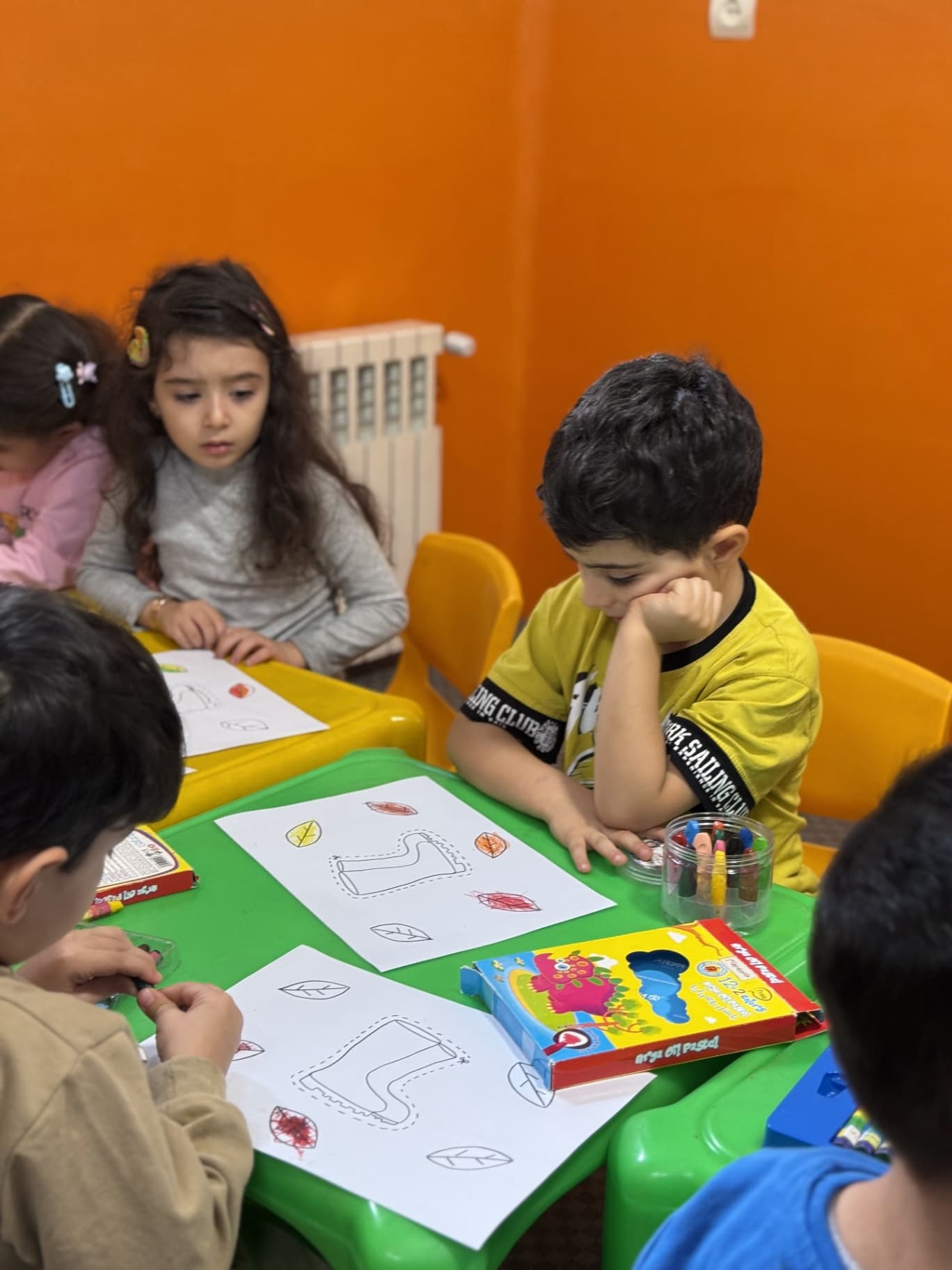 كودكستان آوای آسمان